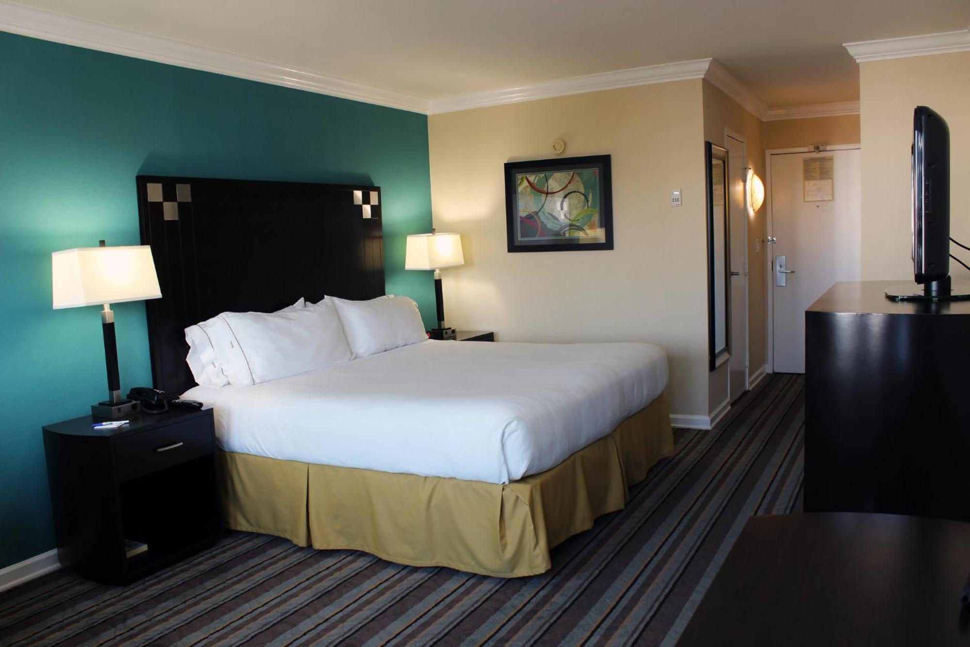 Holiday Inn Express Van Nuys By Ihg — Foto’s 1